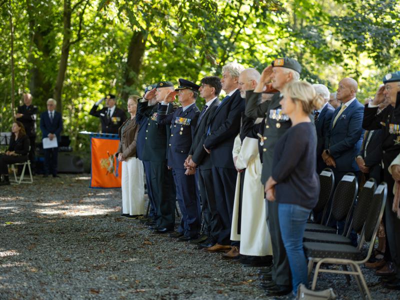 ../public/images/images/fotos/2023/Op Vleugels Der Vrijheid - 24 sept 2023 - 119.jpg